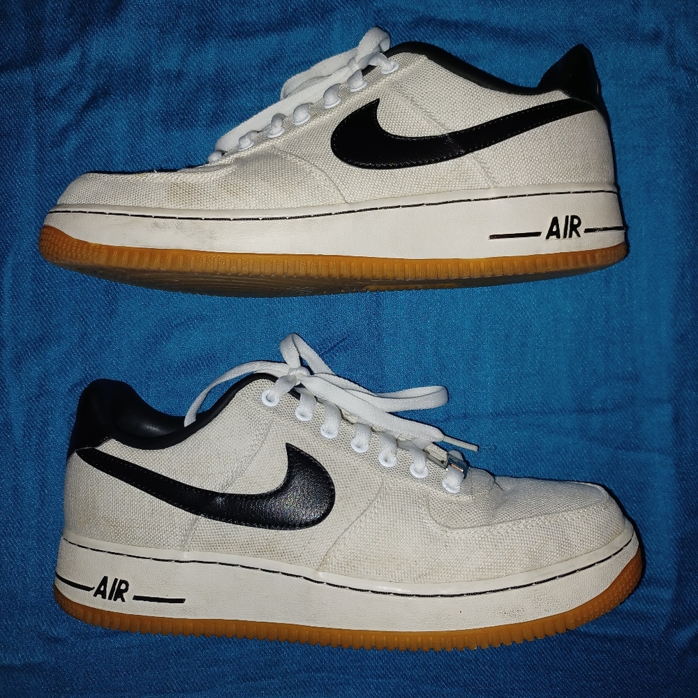 Nike Air Force 1 Sneakers
